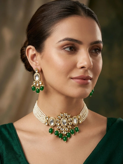 Mehndi Kundan Choker Set