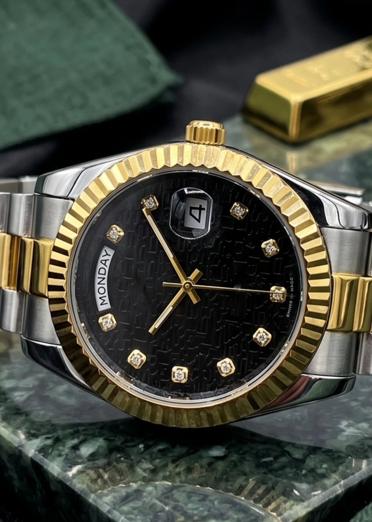 Shop the Men Watch - 0002 from Zarosh Jewel