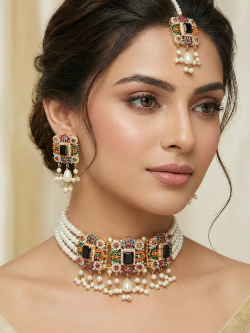 Minal Choker Set