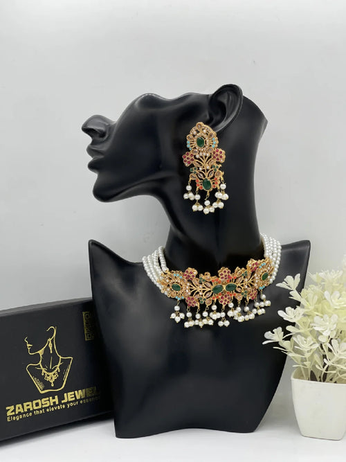 Minara Choker Set