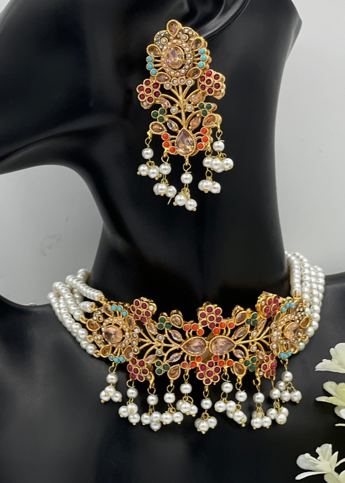 Shop the Minara Choker Set from Zarosh Jewel