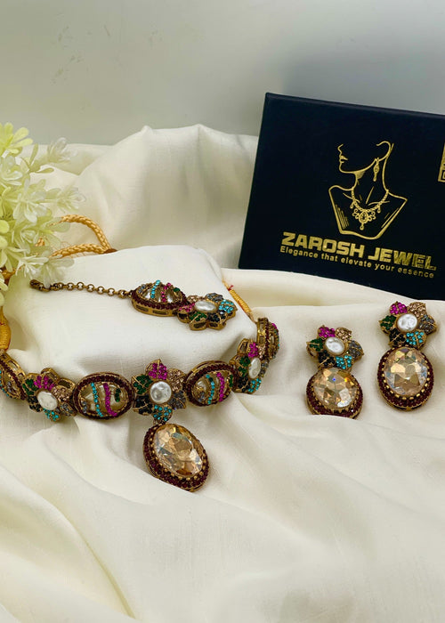 Shop the Minha Choker Set from Zarosh Jewel