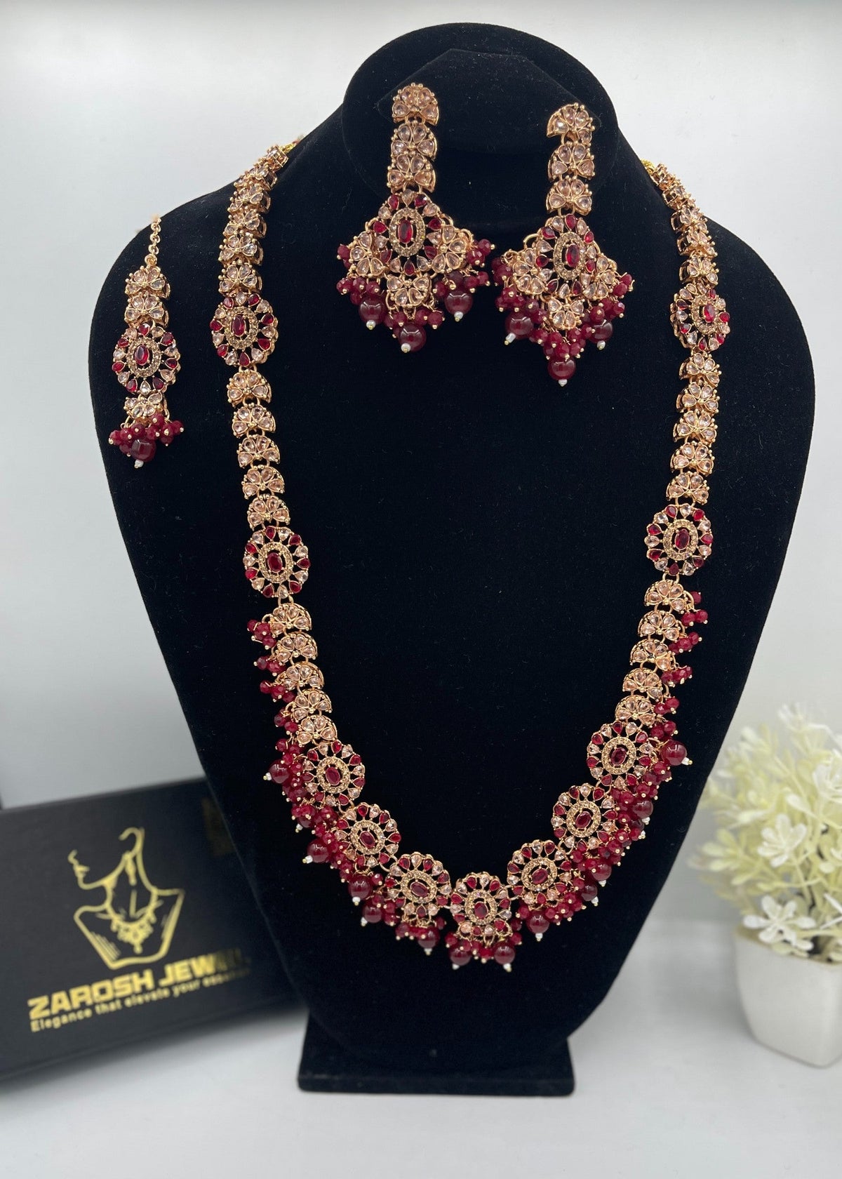 Shop the Minimal Luxe Mala from Zarosh Jewel