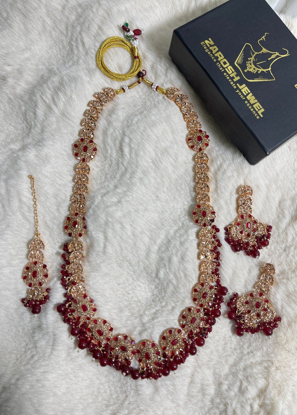 Shop the Minimal Luxe Mala from Zarosh Jewel
