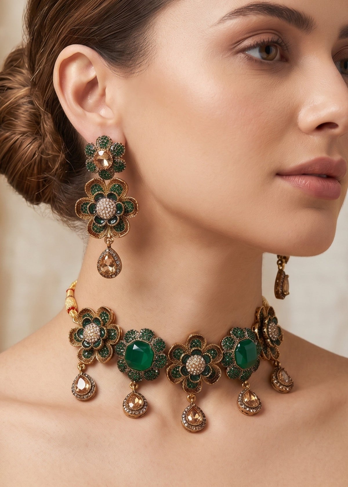 Shop the Minsa Royal Choker Set from Zarosh Jewel