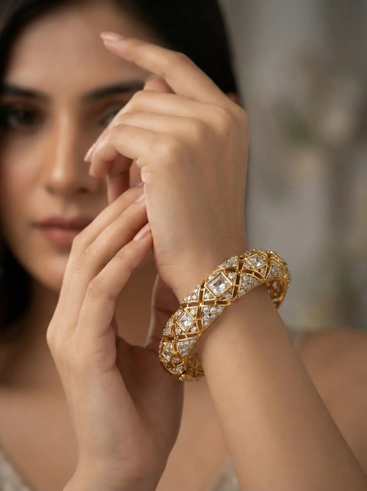 Mira Spiral Bangle