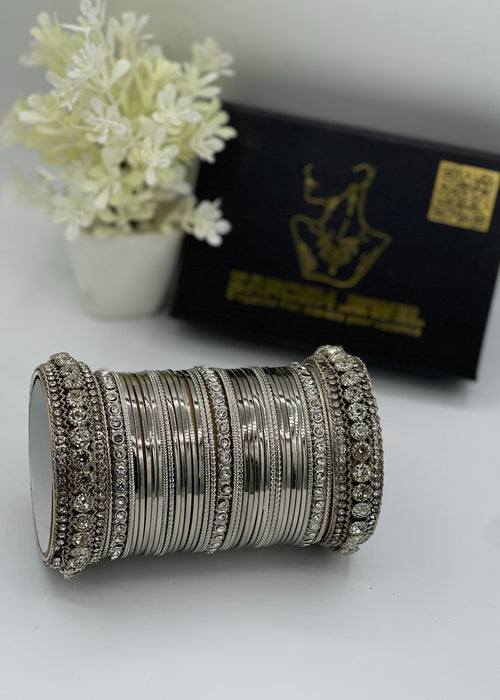 Mishal Bangle Set by Zarosh Jewel