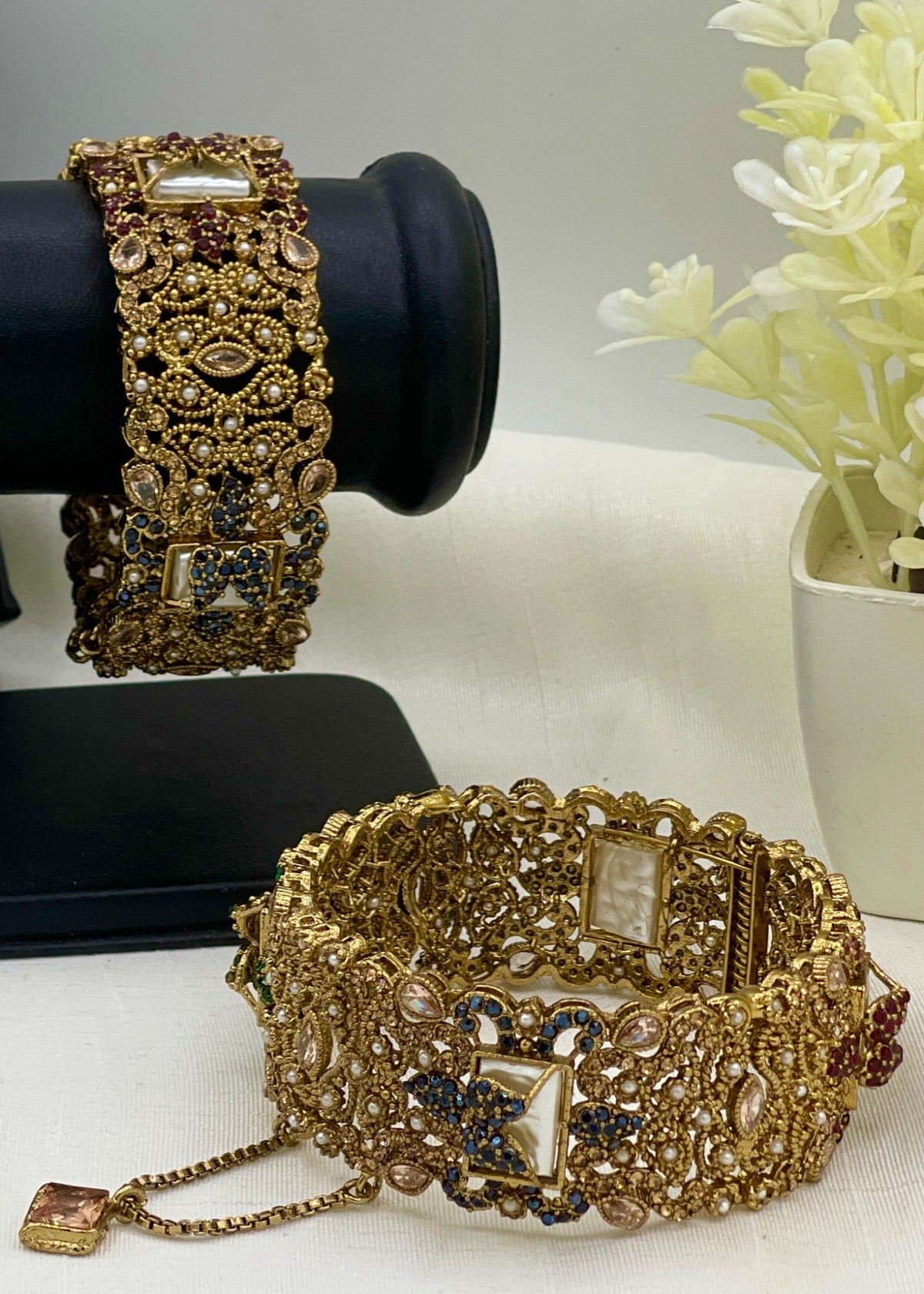 Shop the Miswa Openable Bangle Set from Zarosh Jewel