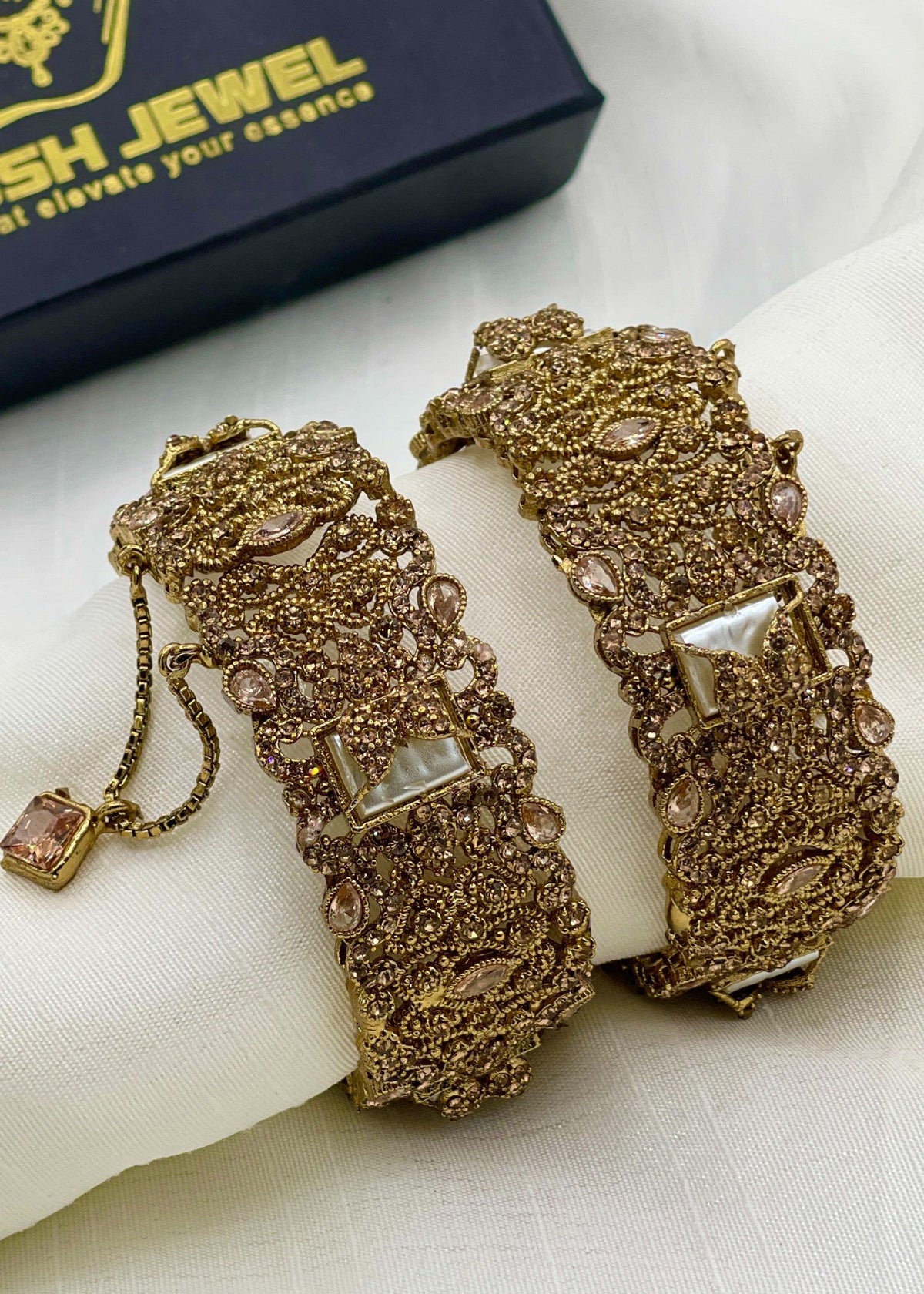 Shop the Miswa Openable Bangle Set from Zarosh Jewel