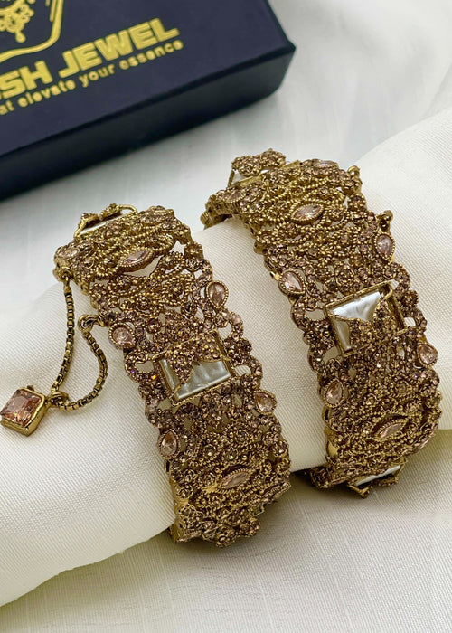 Shop the Miswa Openable Bangle Set from Zarosh Jewel