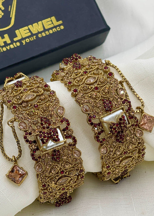 Shop the Miswa Openable Bangle Set from Zarosh Jewel