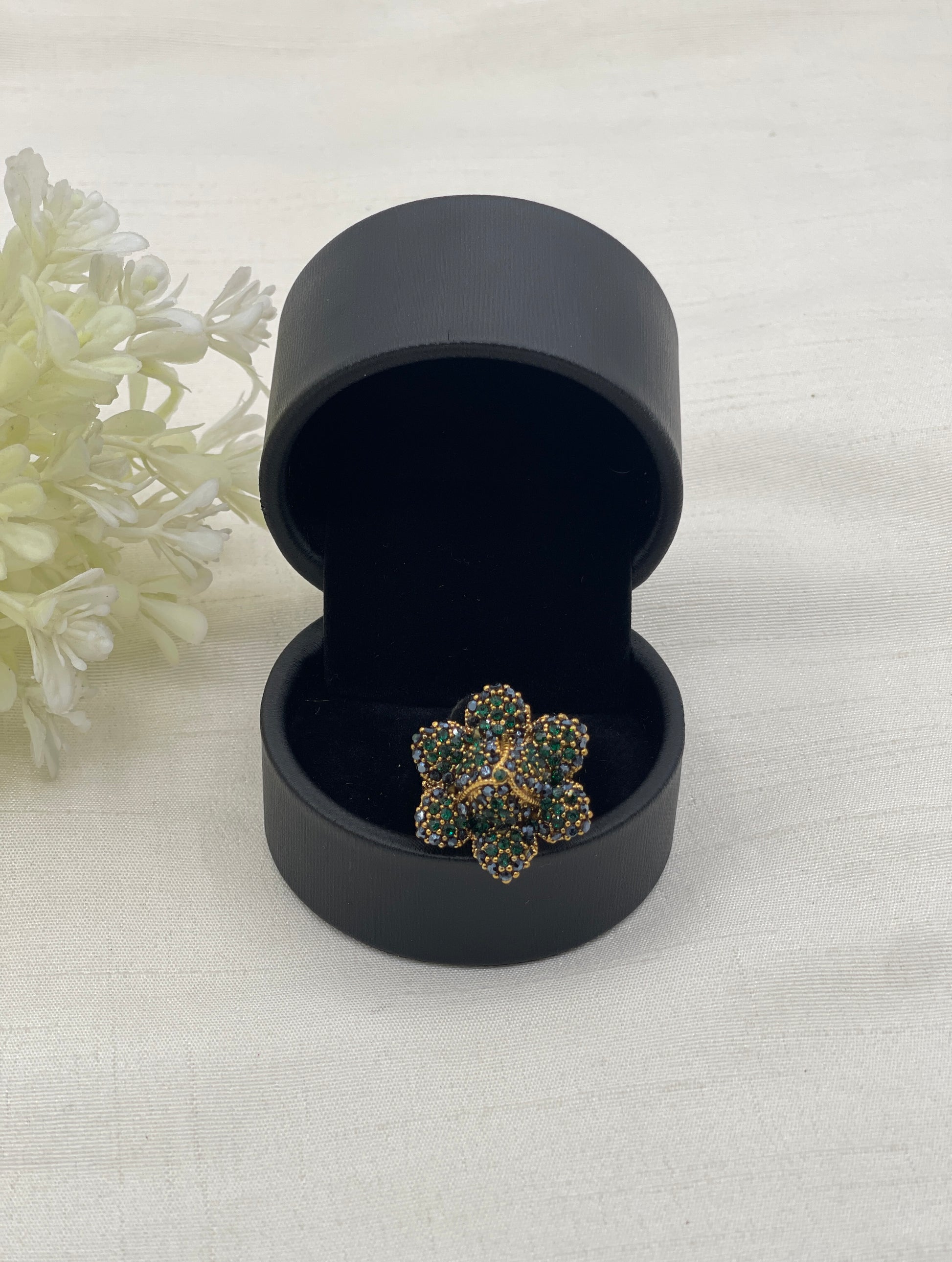 Mubeena Traditional Ring