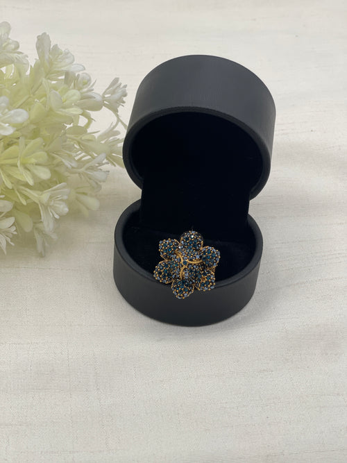 Mubeena Traditional Ring