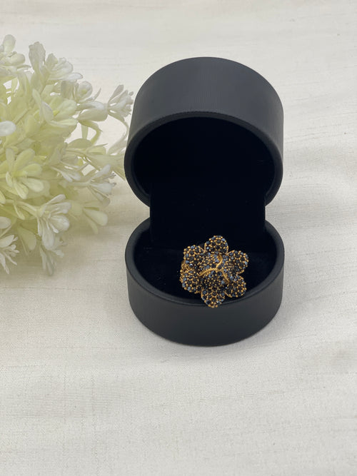 Mubeena Traditional Ring