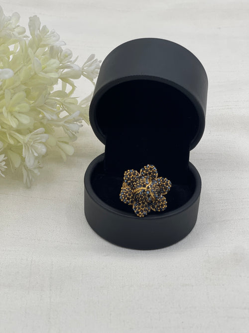 Mubeena Traditional Ring