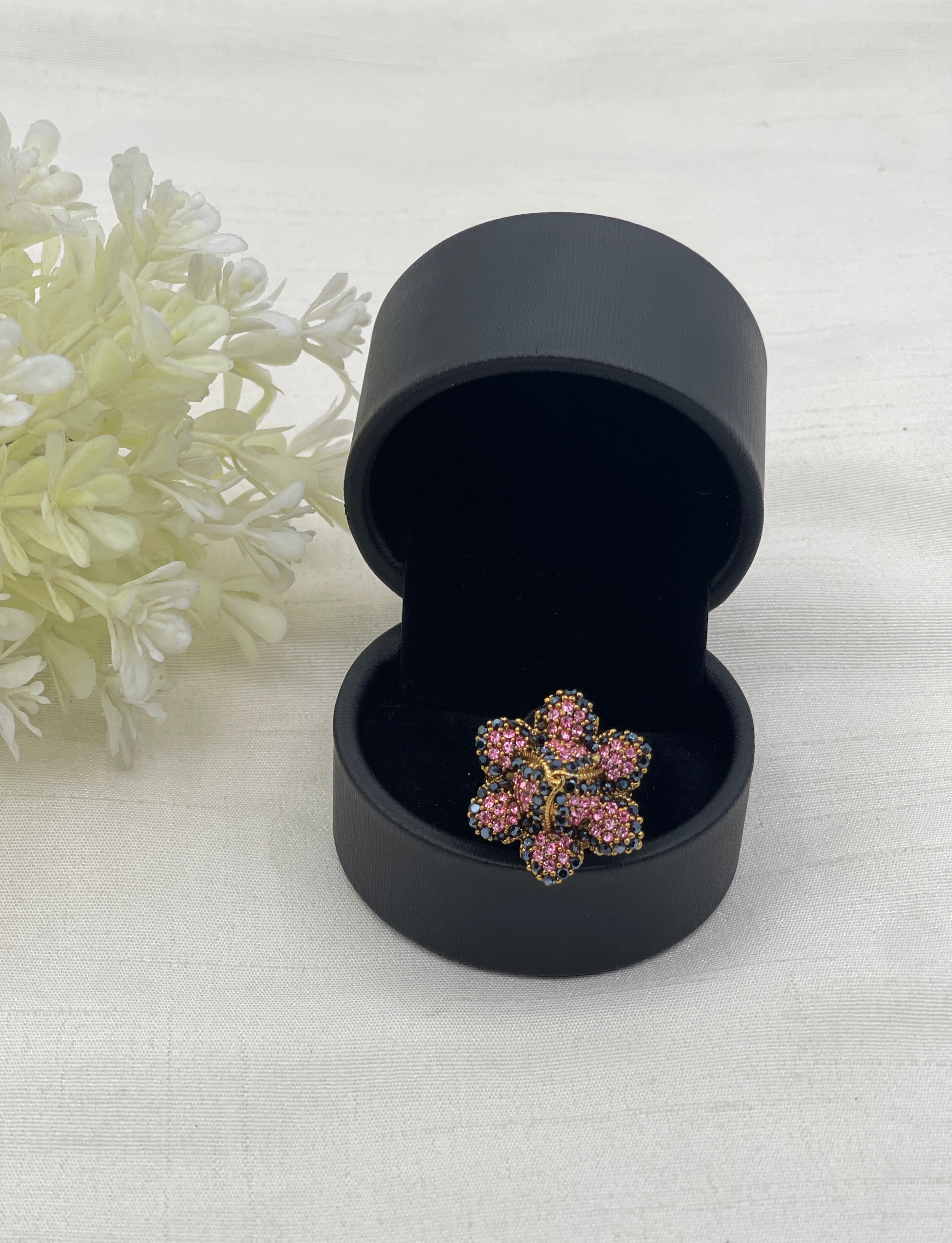 Mubeena Traditional Ring