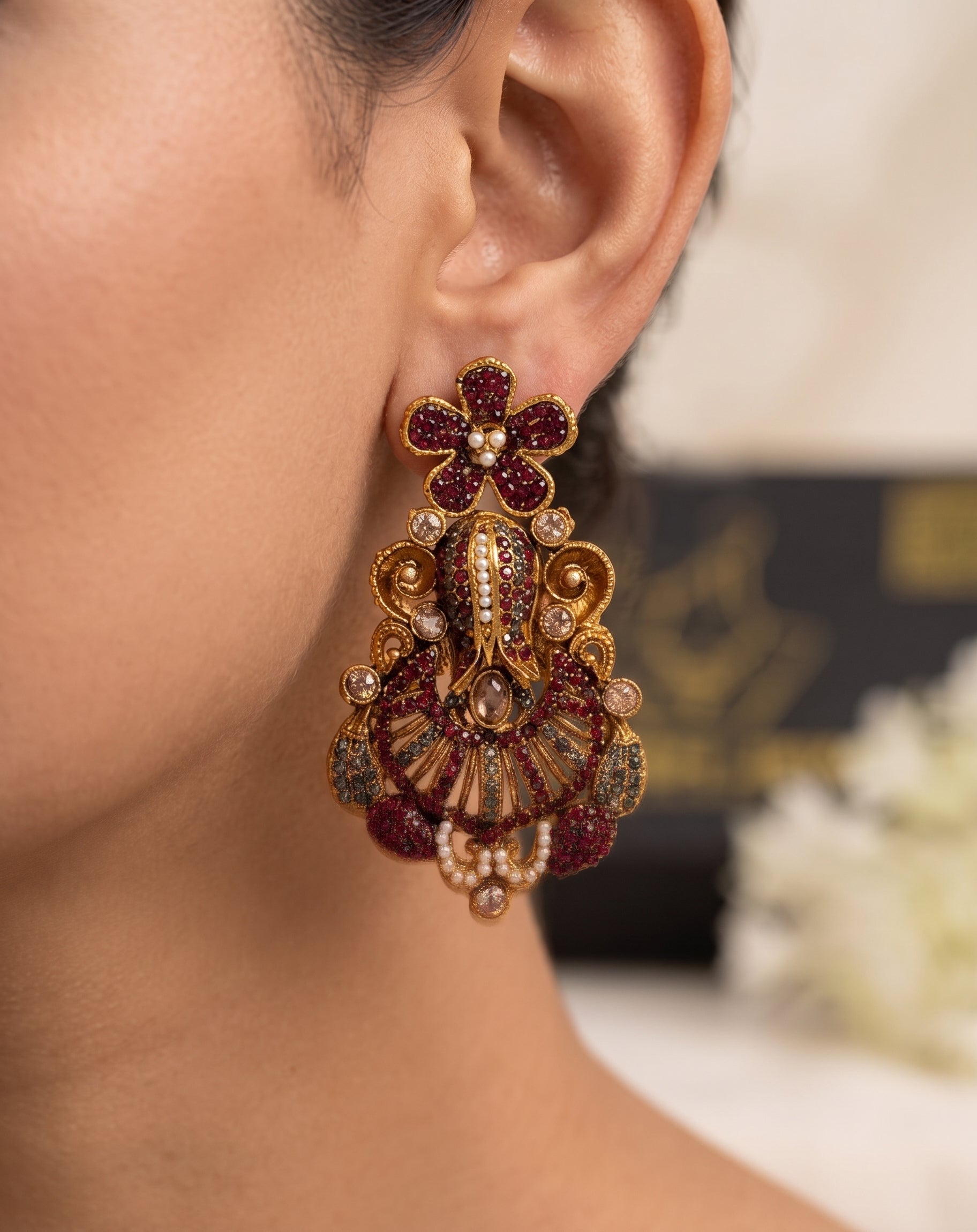 Munira Elegent Earring