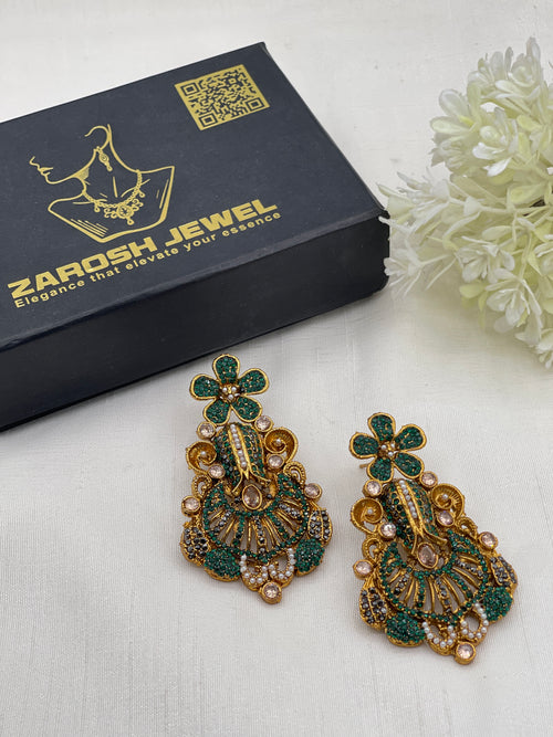 Munira Elegent Earring