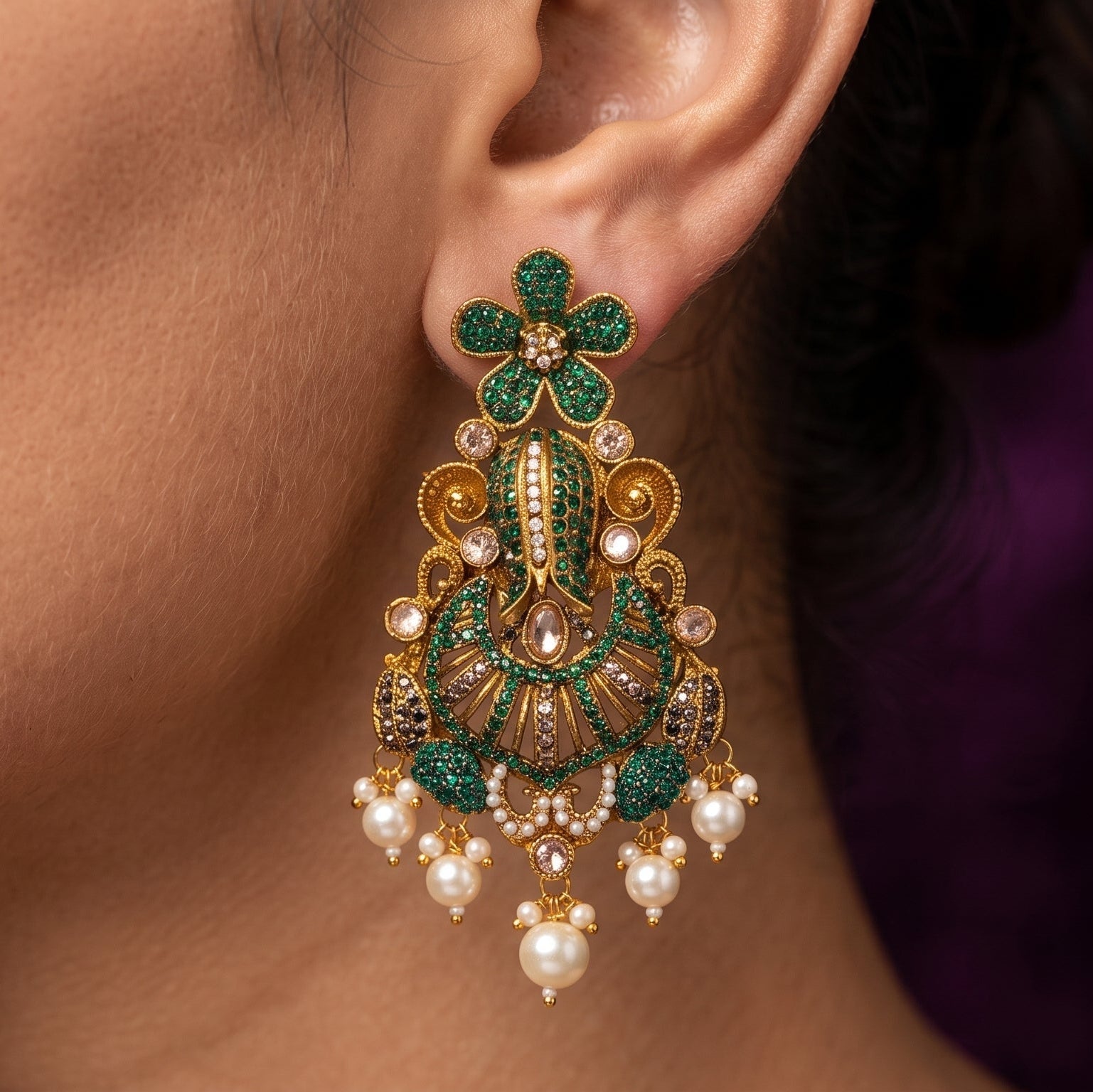 Munira Elegent Earring