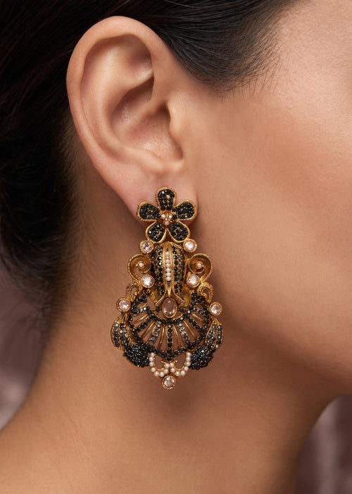 Shop the Munira Elegent Earring from Zarosh Jewel