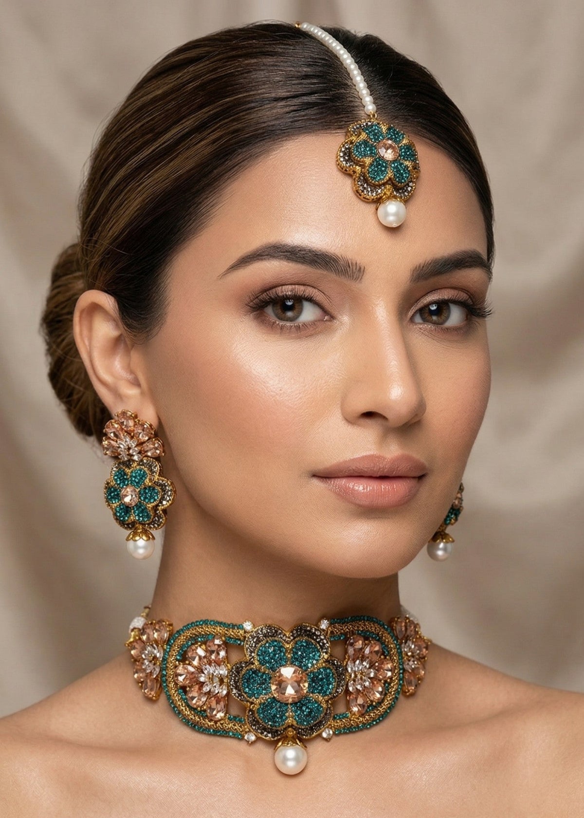 Shop the Muskan Choker Set from Zarosh Jewel