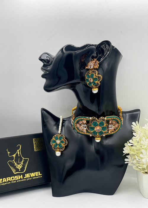 Shop the Muskan Choker Set from Zarosh Jewel