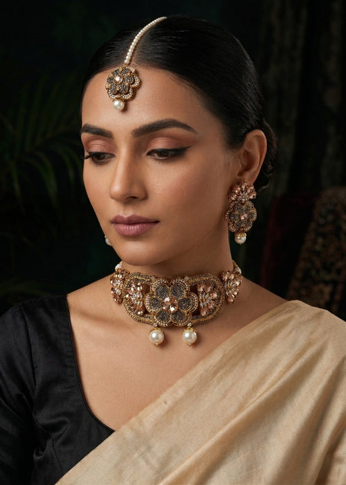 Shop the Muskan Choker Set from Zarosh Jewel