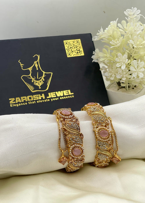 Shop the Naal Traditional Bangle from Zarosh Jewel