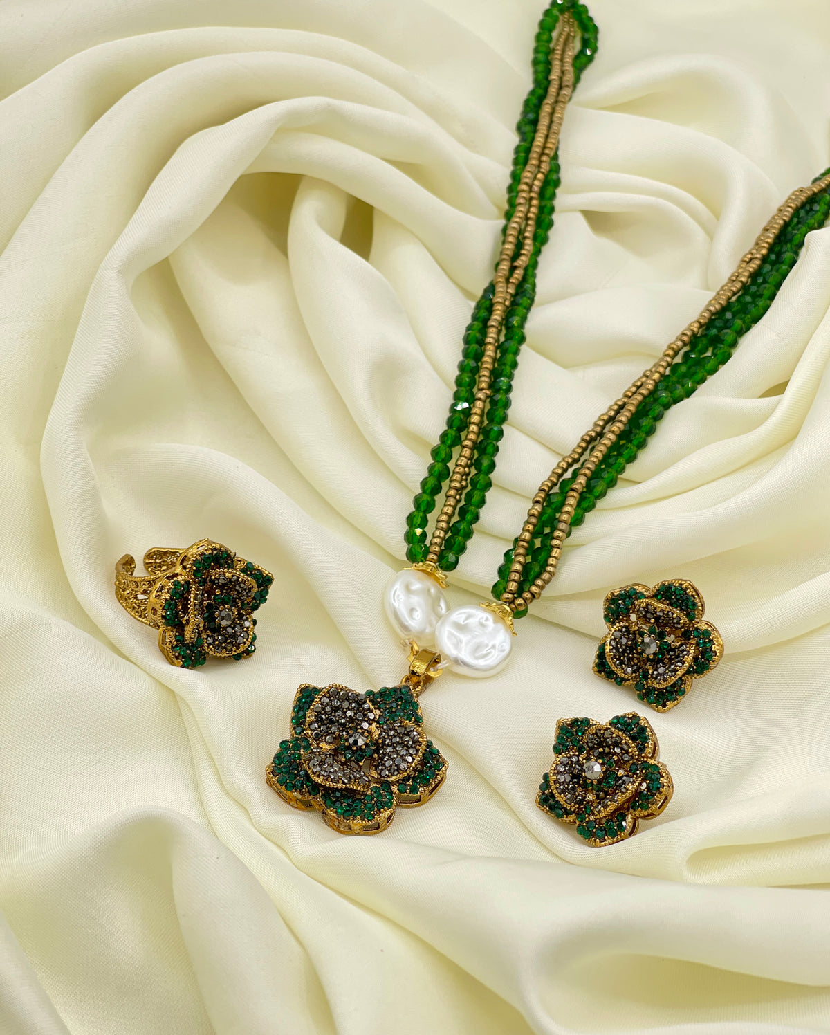 Shop the Nabeeha Traditional Malla from Zarosh Jewel