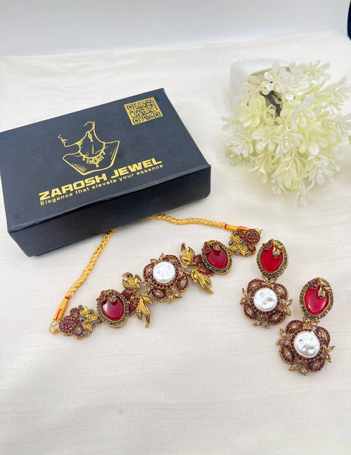 Shop the Nahila Traditional Choker Set from Zarosh Jewel