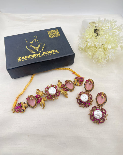 Shop the Nahila Traditional Choker Set from Zarosh Jewel