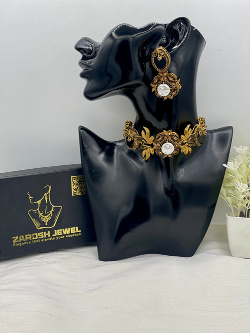 Shop the Nahila Traditional Choker Set from Zarosh Jewel