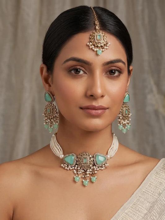 Naila Choker Set