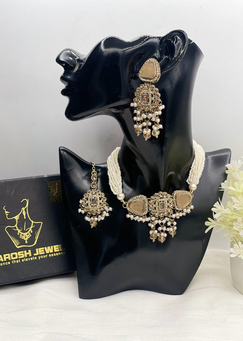 Shop the Naila Choker Set from Zarosh Jewel