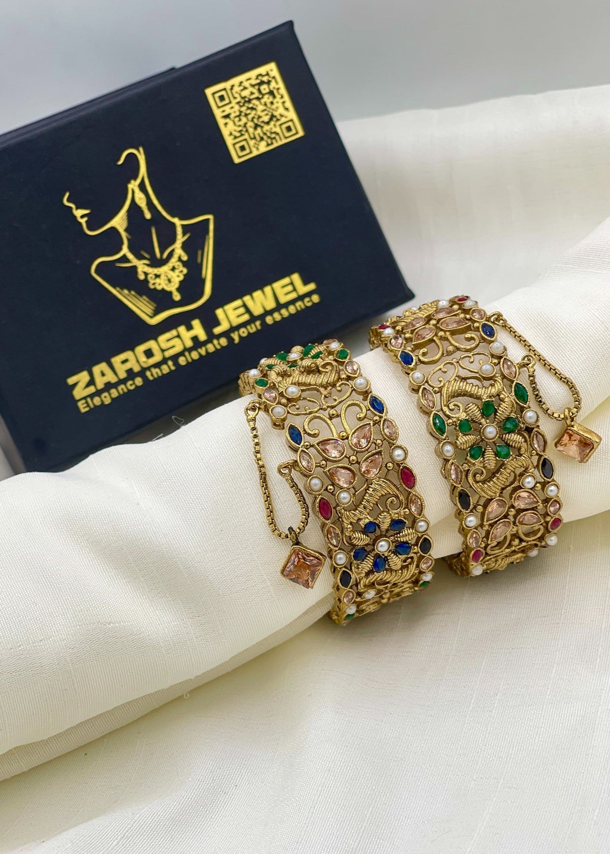 Naina Openable Bangle Set by Zarosh Jewel