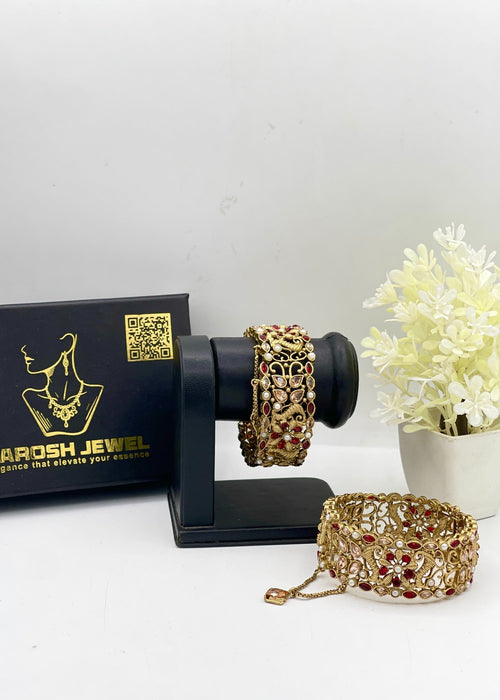 Shop the Naina Openable Bangle Set from Zarosh Jewel