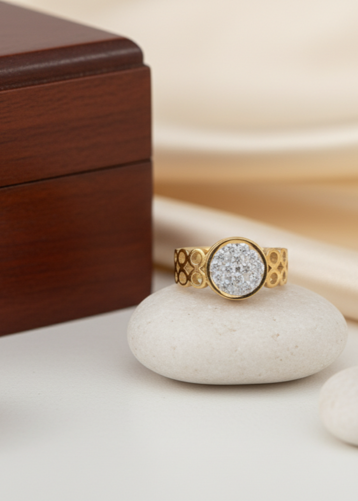 Shop the Naqsh Jali Ring from Zarosh Jewel