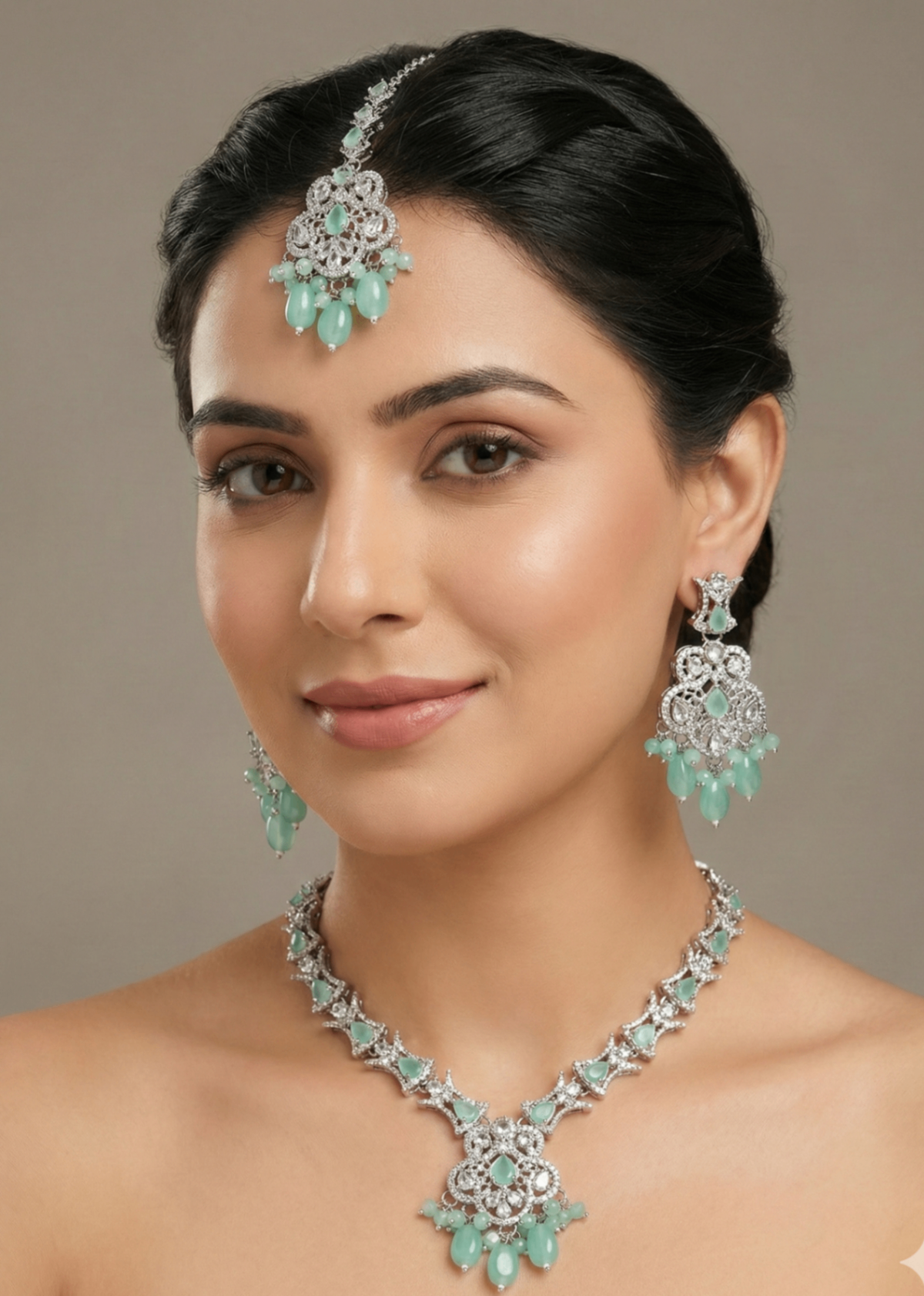 Shop the Nayab Luxe Necklace set from Zarosh Jewel