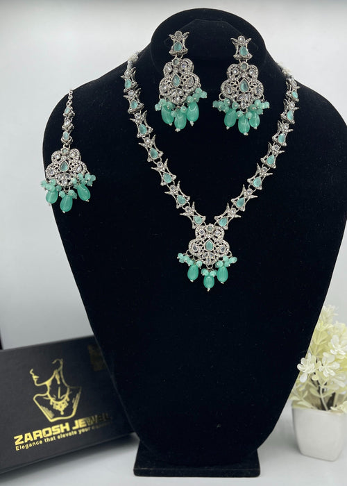 Shop the Nayab Luxe Necklace set from Zarosh Jewel