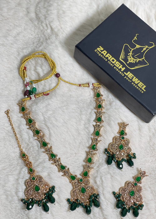 Shop the Nayab Luxe Necklace set from Zarosh Jewel
