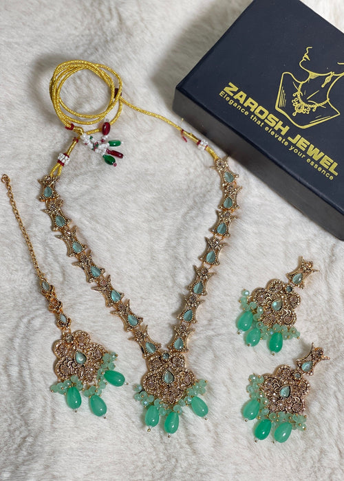 Shop the Nayab Luxe Necklace set from Zarosh Jewel