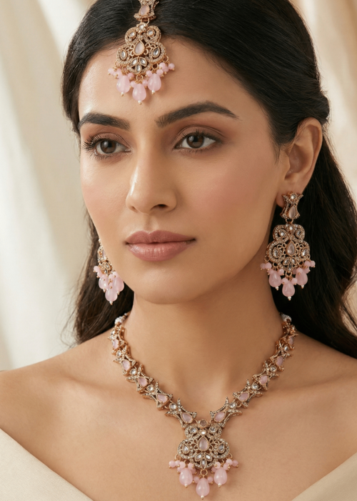 Shop the Nayab Luxe Necklace set from Zarosh Jewel