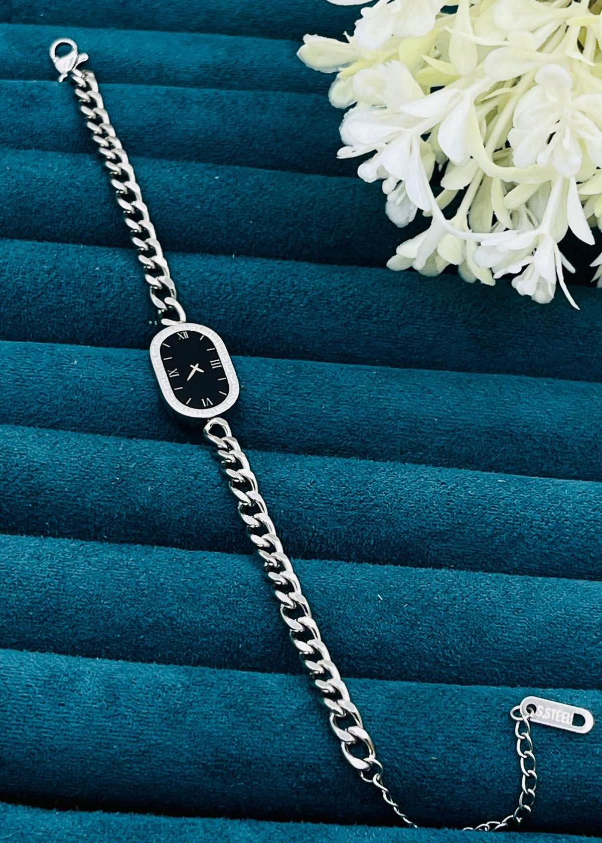 Shop the Nazia Silver Bracelet from Zarosh Jewel