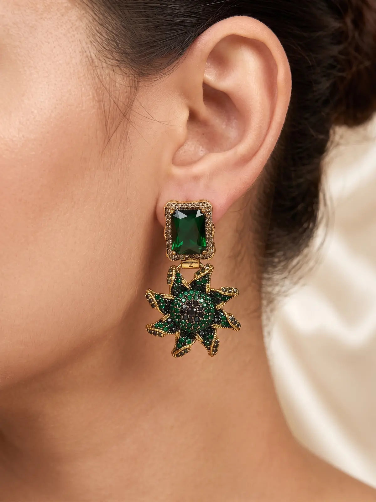 Nimra Stellar Droplet Earring