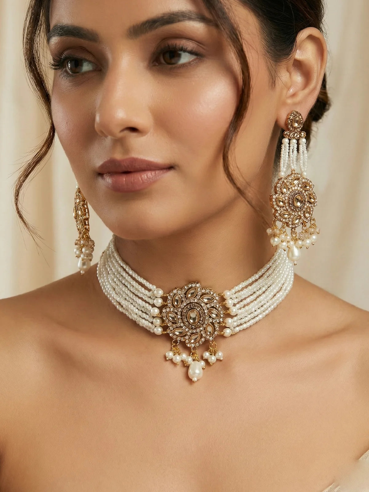 Noor-e-Naz Choker Set