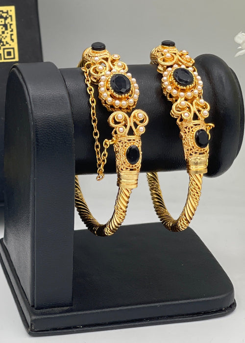 Shop the Noorani Heritage Kadas from Zarosh Jewel