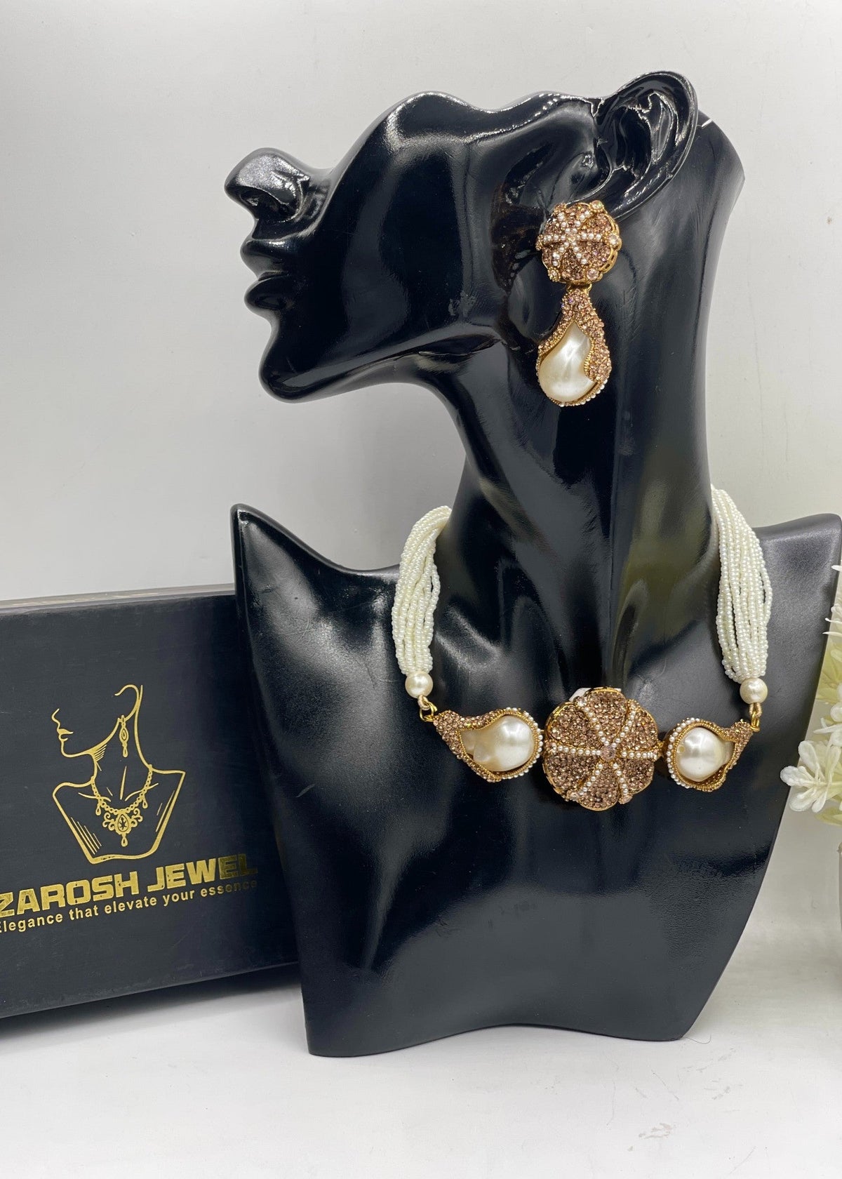 Shop the Nour Choker Set from Zarosh Jewel