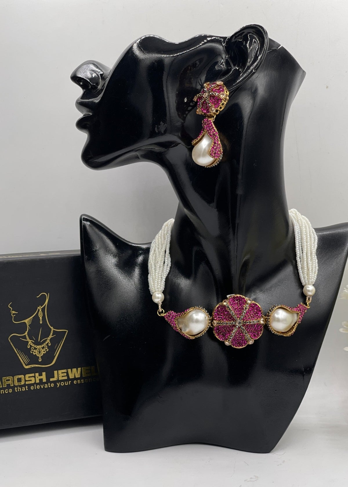 Shop the Nour Choker Set from Zarosh Jewel