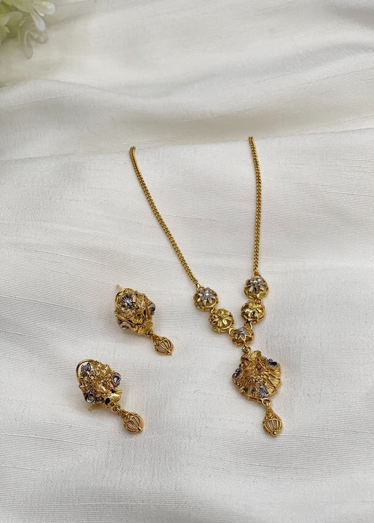 Shop the Nusayba Jewelery Set from Zarosh Jewel