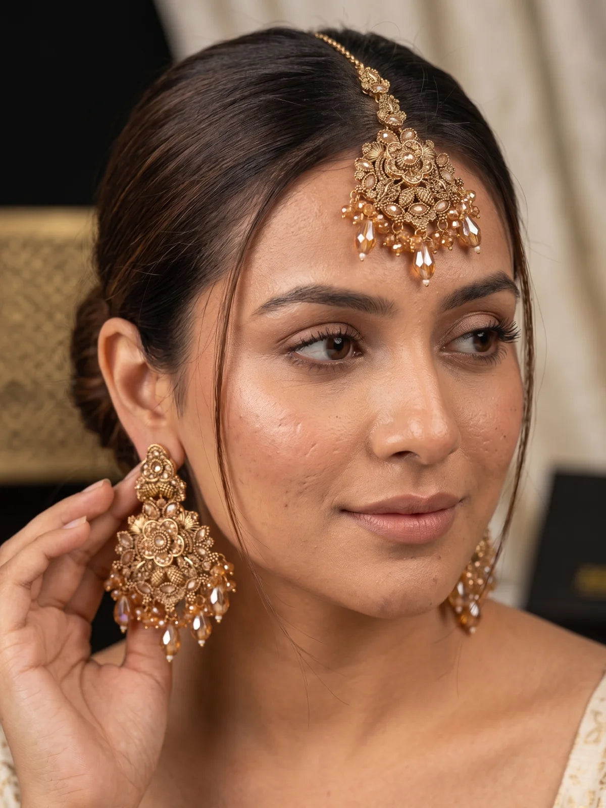 Olivia Earrings Tikka